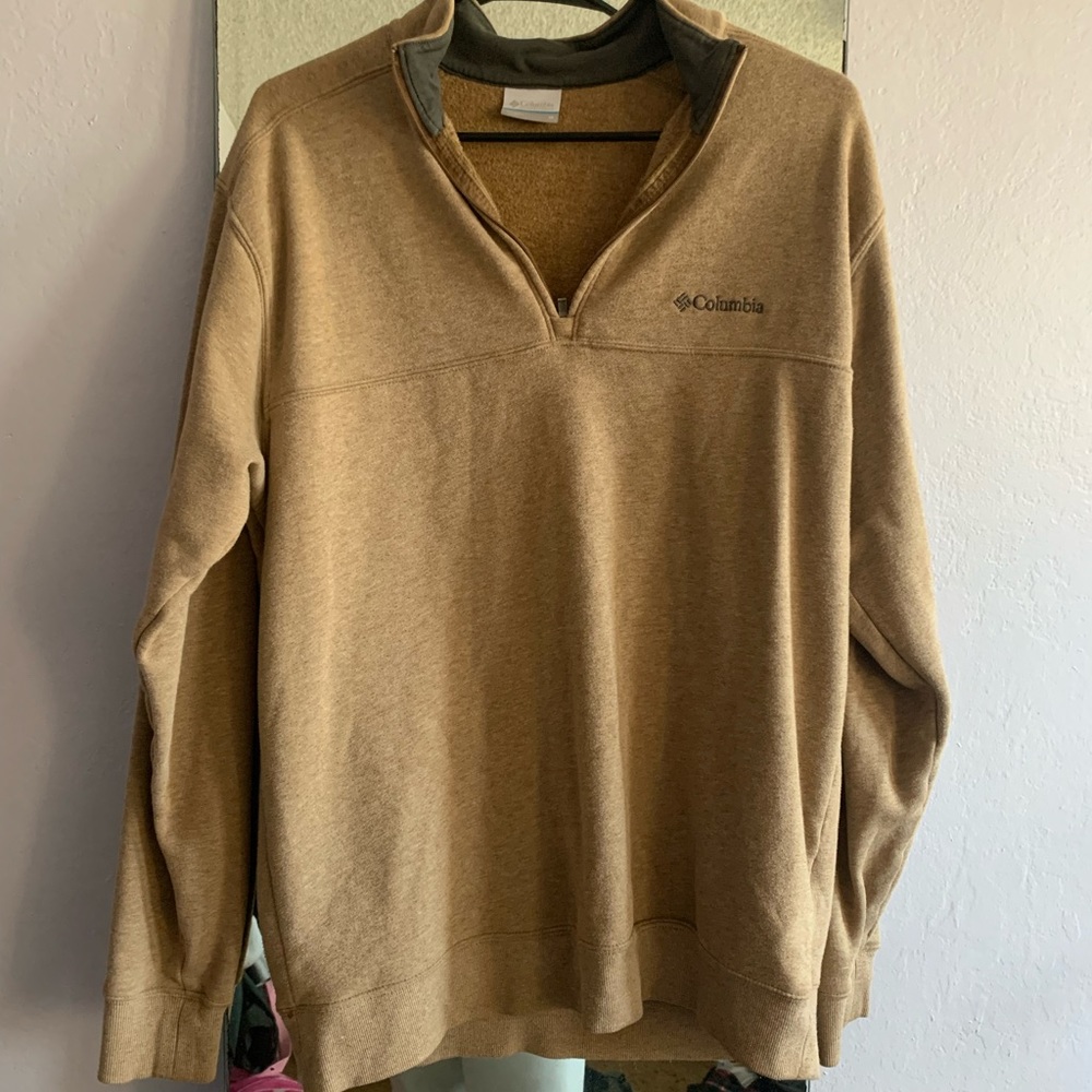 SOLD on Depop!! Columbia Zip Sweater